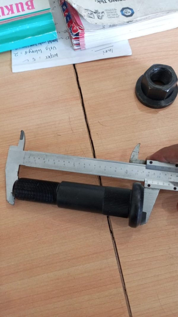 Baut Roda Belakang RM 280 Alcoa